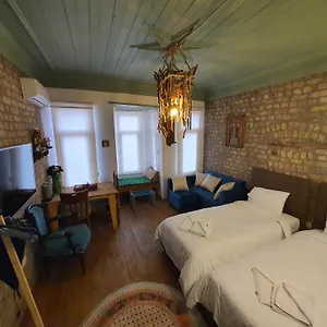 Balat Historical House Стамбул